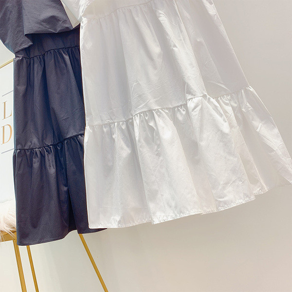 Rochie moderna de dama cu panglica in alb si negru