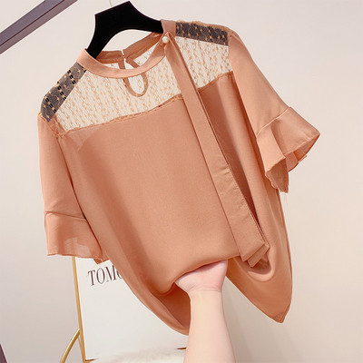 Női modern blúz rövid ujjal és csipkével, négy színben