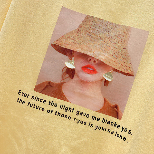 Modern női póló O-nyakkal és rátéttel, fehér, sárga és narancssárga színben