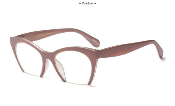 Modern női szemüveg átlátszó lencsékkel több színben