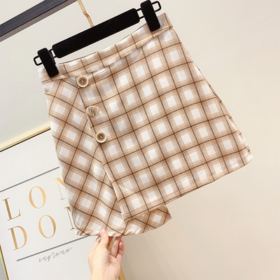 Stílusos női kockás szoknya gombokkal több színben