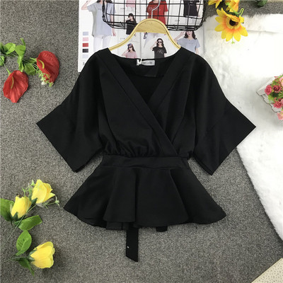 Bluză de damă modernă cu decolteu în V și panglică