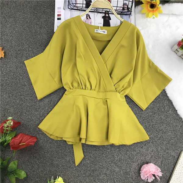 Bluză de damă modernă cu decolteu în V și panglică