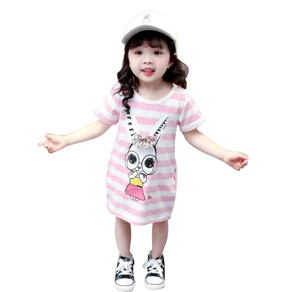 Modern gyerektunika három színben rátéttel és 3D elemmel