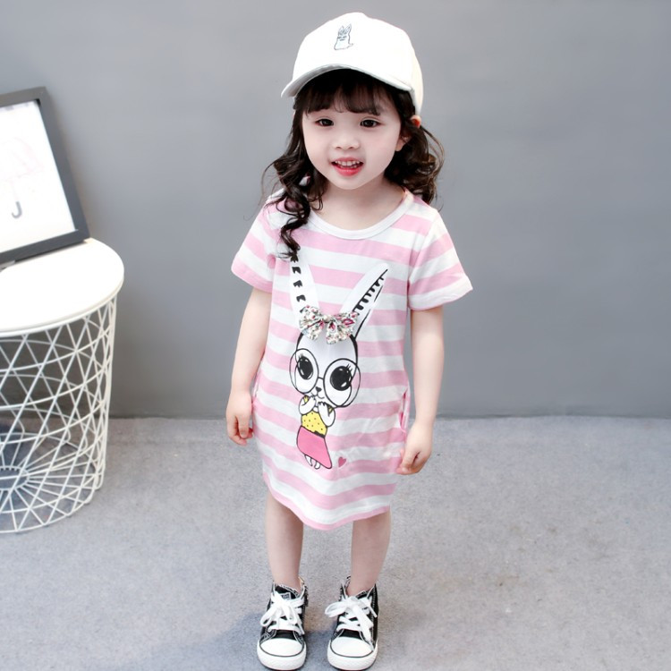 Modern gyerektunika három színben rátéttel és 3D elemmel