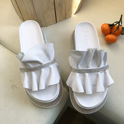 Stílusos női papucs műbőr kövekkel több színben