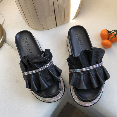 Stílusos női papucs műbőr kövekkel több színben