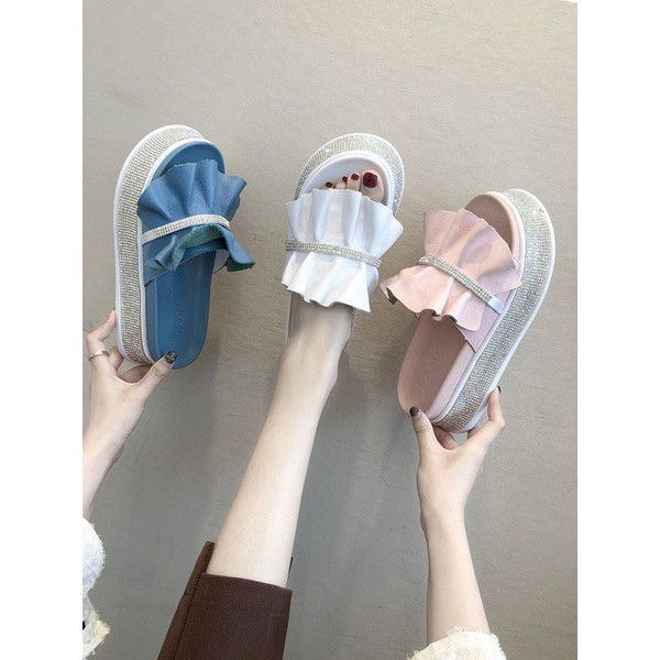 Stílusos női papucs műbőr kövekkel több színben