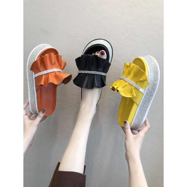 Stílusos női papucs műbőr kövekkel több színben