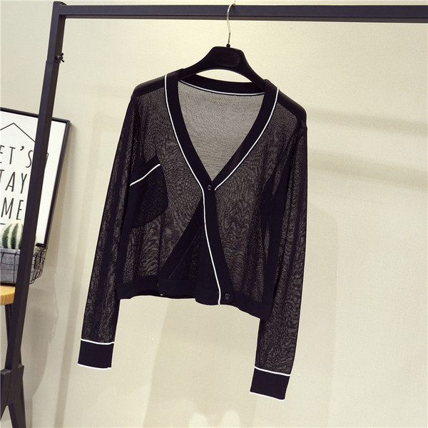 Vékony női mellény fehér és fekete színben