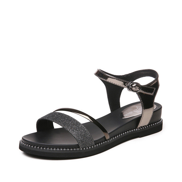 Női szandál arany és fekete színben