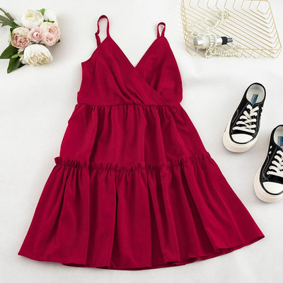 Nyári női ruha vékony pántokkal szabott modell több színben