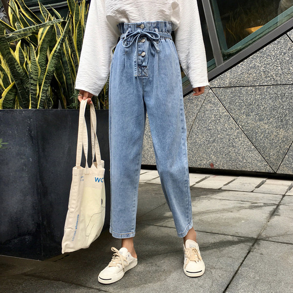 Blugi de dama actuali model lat cu talie inalta si nasturi