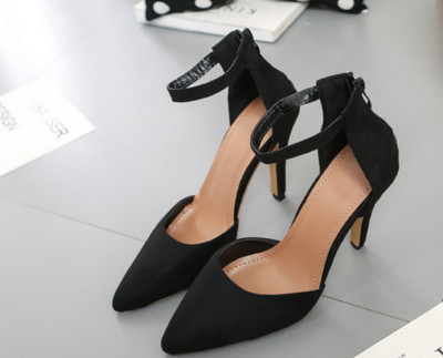 Női formális sarkú cipő több színben