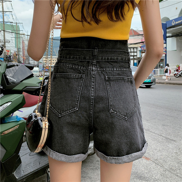 Lezser farmer rövidnadrág széles modell magas derékkal, két színben