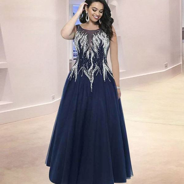 Μοντέρνο γυναικείο φόρεμα με λαιμόκοψη σε μπλε χρώμα