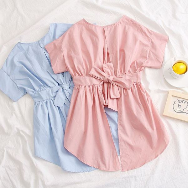 Modern női blúz aszimmetrikus modell O-nyakkal