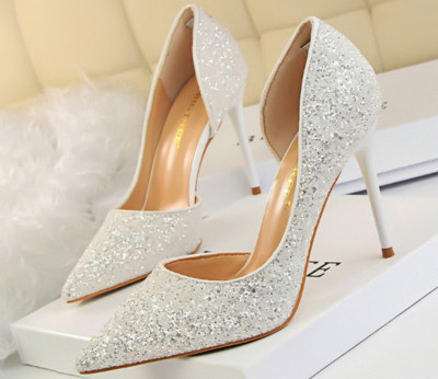 Alkalmi cipő brokáttal, több színben