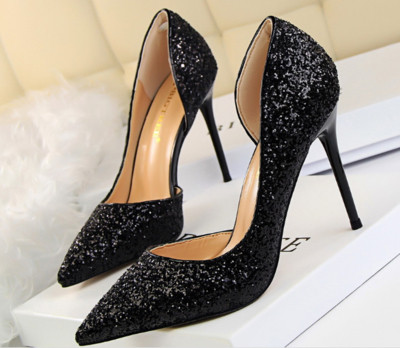 Alkalmi cipő brokáttal, több színben