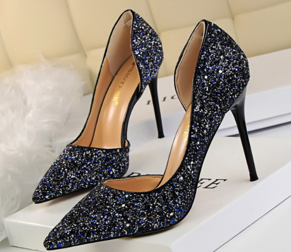 Alkalmi cipő brokáttal, több színben