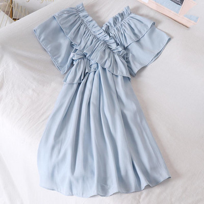 Stílusos női ruha V-nyakkal több színben