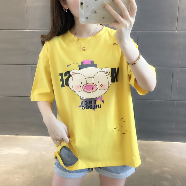 Tricou casual dama cu aplicatii si motive rupte in mai multe culori