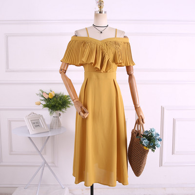 Modern női ruha vékony pántokkal több színben