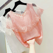Modern női felső csipkével, fehér és rózsaszín színben