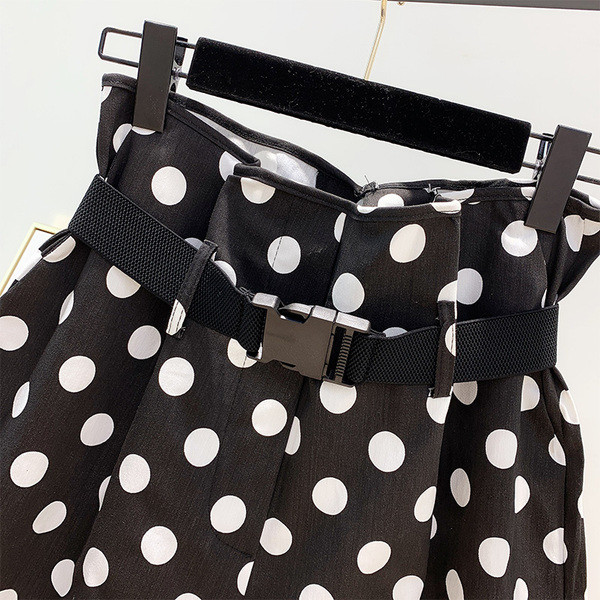 Női rövidnadrág magas derékkal