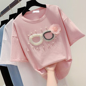 Modern női póló 3D elemmel és gyöngy díszítéssel