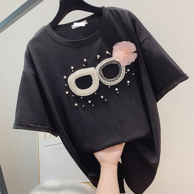 Modern női póló 3D elemmel és gyöngy díszítéssel