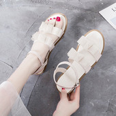 Női alkalmi szandál két színben 3D elemmel