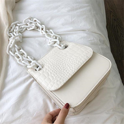 Eko bőrből készült alkalmi női táska, hosszú füllel négy színben