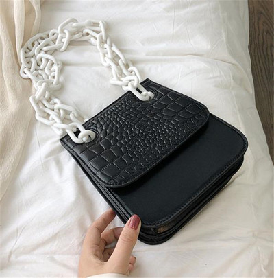 Eko bőrből készült alkalmi női táska, hosszú füllel négy színben