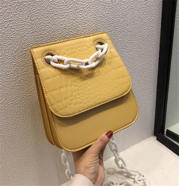 Eko bőrből készült alkalmi női táska, hosszú füllel négy színben