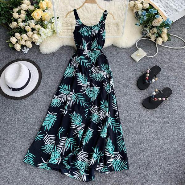 Női alkalmi ruha pántokkal több színben