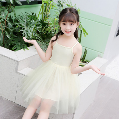 Modern gyerekruha vékony pántokkal, több színben tüll