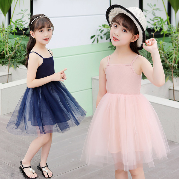 Modern gyerekruha vékony pántokkal, több színben tüll