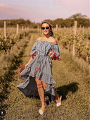 Rochie de dama eleganta in carouri model simetric