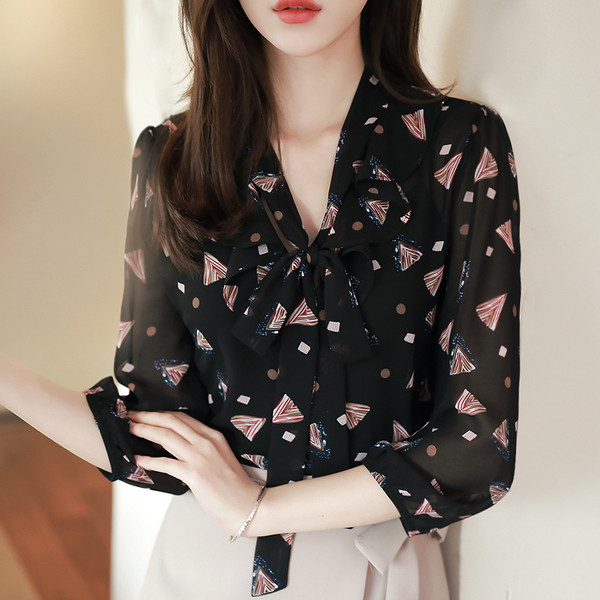 Fekete női sifon ing mintával