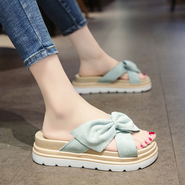 Alkalmi női papucs kék és lila szalaggal