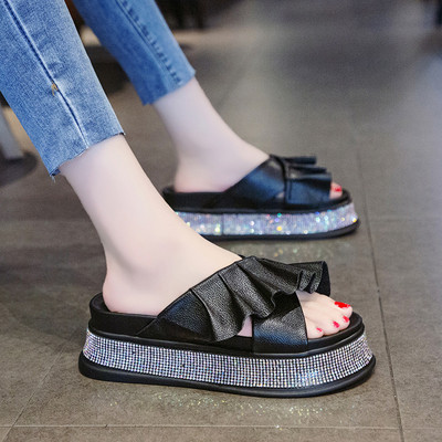 Női papucs új modell magas talppal és kövekkel több színben