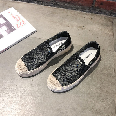 Modern női mokaszinok arany, ezüst és fekete színben