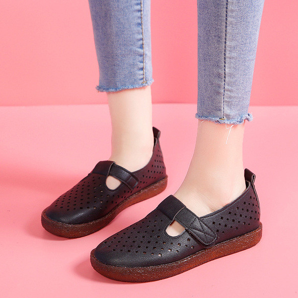 Eko bőrből készült tavaszi női cipő fehér, fekete és bézs színben