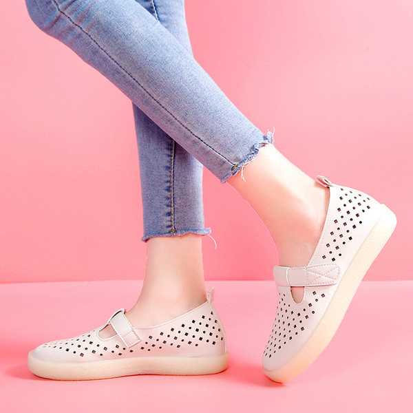 Eko bőrből készült tavaszi női cipő fehér, fekete és bézs színben