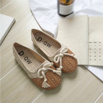 Alkalmi női cipő bézs és barna szalaggal