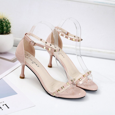 Finom női magas sarkú szandál és fém fűzőlyuk két színben