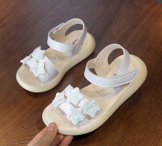 Gyermekszandál lányoknak két színben 3D elemmel