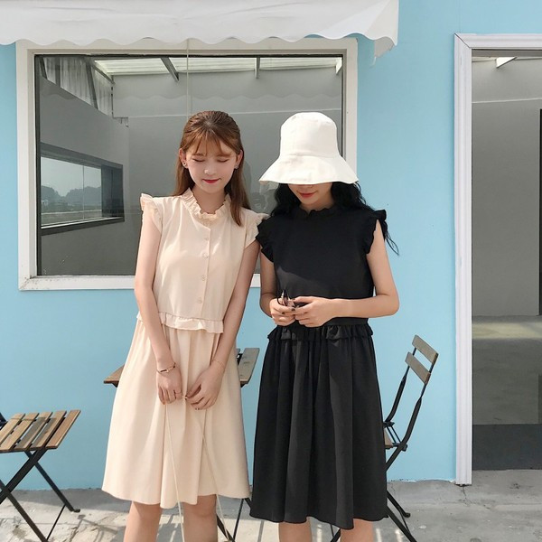 Női ruha széles modell fekete és rózsaszín színben