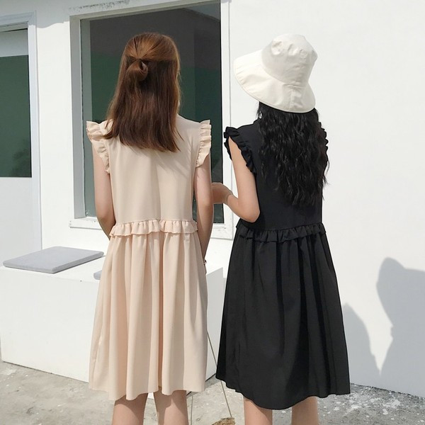 Női ruha széles modell fekete és rózsaszín színben